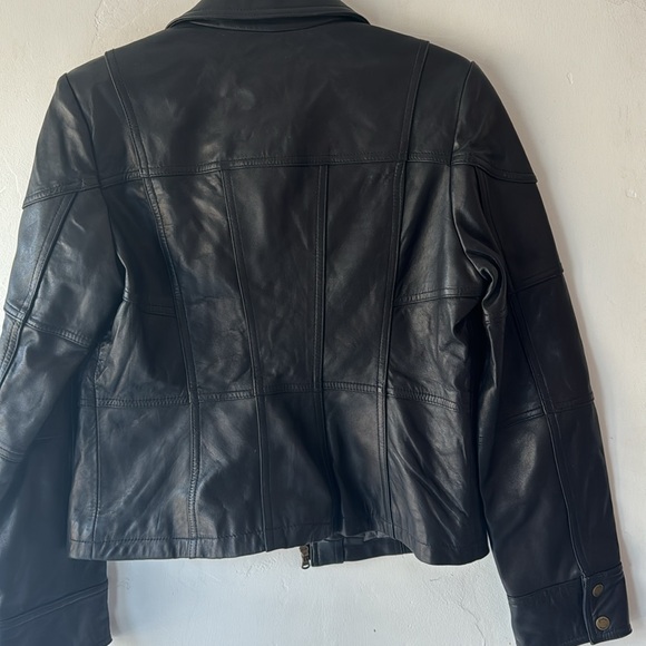 Guess leather jacket. - Picture 3 of 3